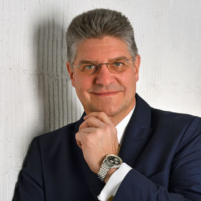 Stephan R Wolf Finanzberater In Ludwigsburg Whofinance